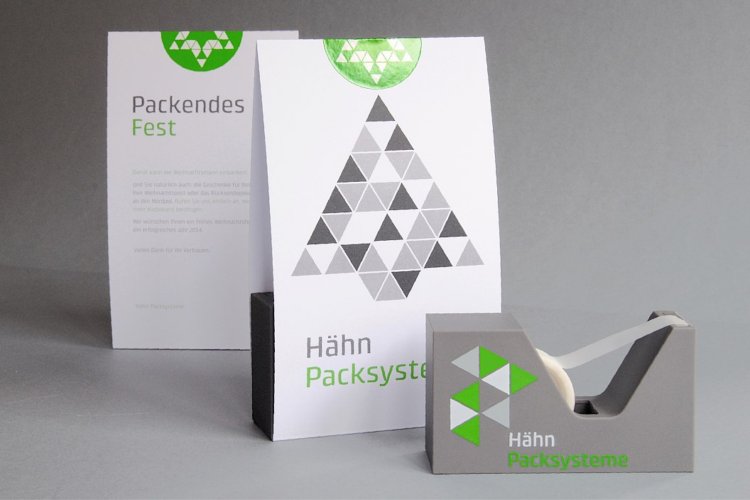 Hähn Packsysteme | Mailing mit Klebebandabroller | Sehsam | Leipzig | Designagentur | Markenagentur | Kreativagentur | Grafikdesign | Corporate Design | Corporate Identity | Markenstrategie | Markendesign | Markenanwendung | Gestaltung