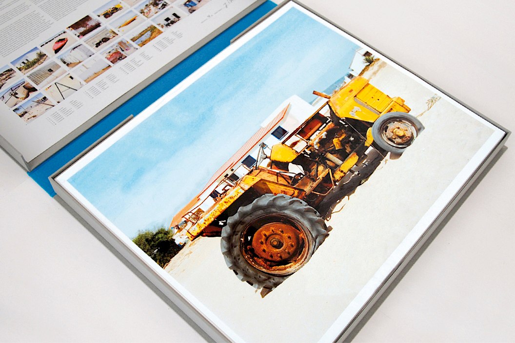 Brohm | Ottersbach | Kassette mit Fotografie | Design | Buchgestaltung | Sehsam | Leipzig | Designagentur | Markenagentur | Kreativagentur | Grafikdesign | Corporate Design | Corporate Identity | Markenstrategie | Markendesign | Markenanwendung | Gestaltung