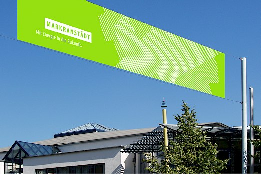 Stadt Markranstädt | Banner Straßenwerbung | Sehsam | Leipzig | Designagentur | Markenagentur | Kreativagentur | Grafikdesign | Corporate Design | Corporate Identity | Markenstrategie | Markendesign | Markenanwendung | Gestaltung