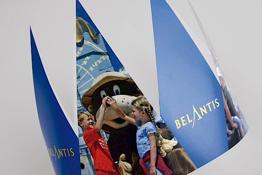 Event Park GmbH & Co. KG | Belantis | Merchandising | Krone für Kinder | Sehsam | Leipzig | Designagentur | Markenagentur | Kreativagentur | Grafikdesign | Corporate Design | Corporate Identity | Markenstrategie | Markendesign | Markenanwendung | Gestaltung